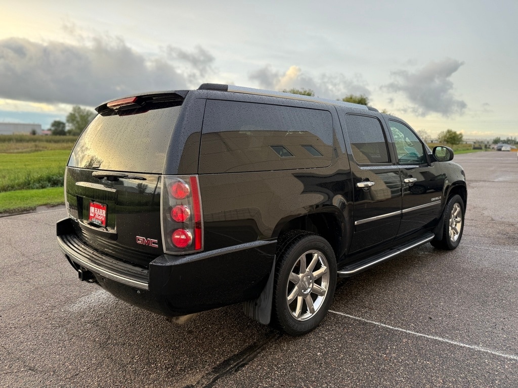2009 Gmc Yukon XL 1500 Denali photo 4