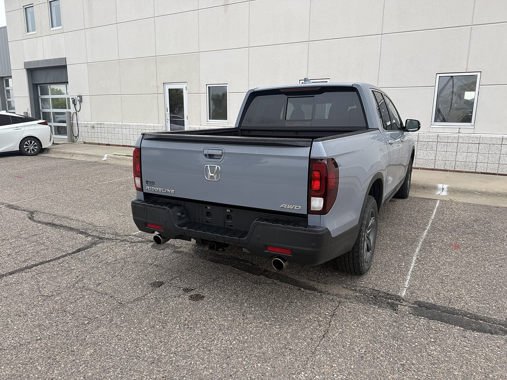 Used 2023 Honda Ridgeline RTL-E Truck