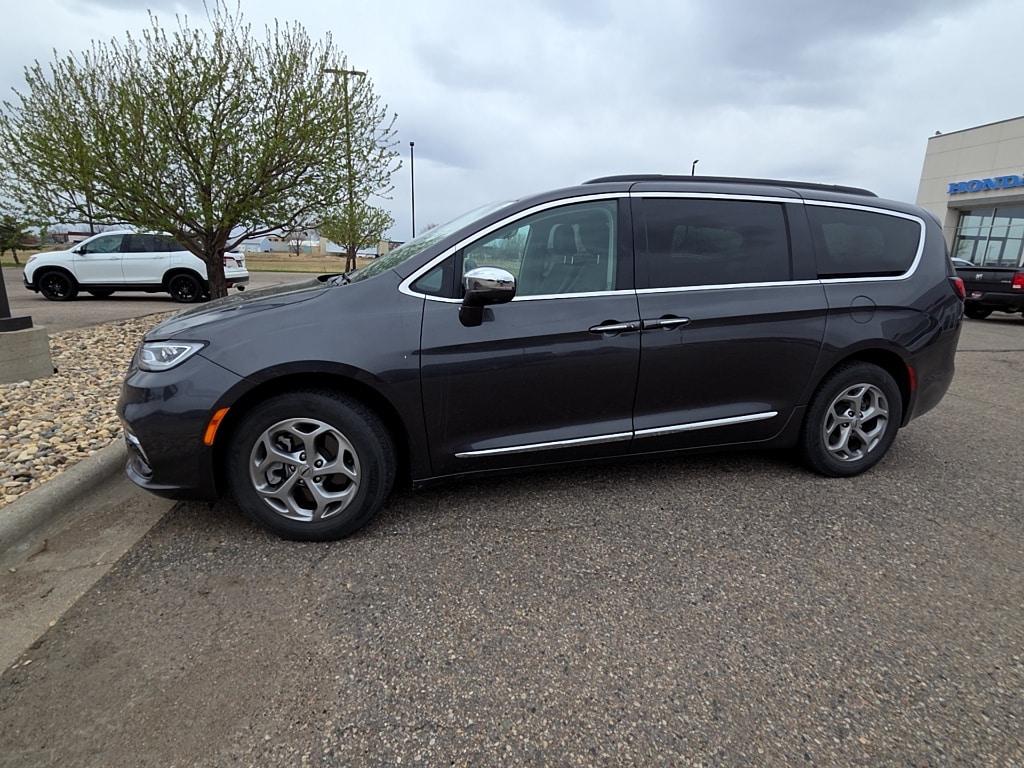 2022 Chrysler Pacifica