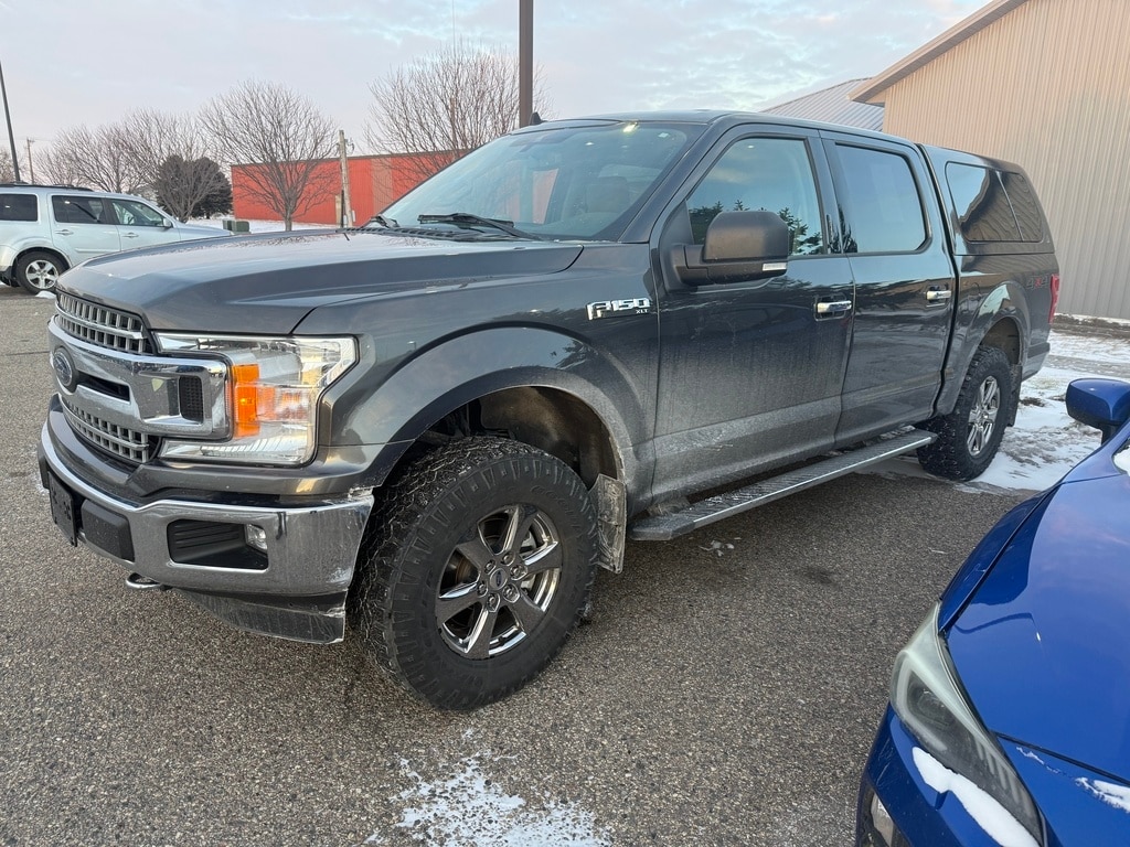 2020 Ford F-150 XLT's photo