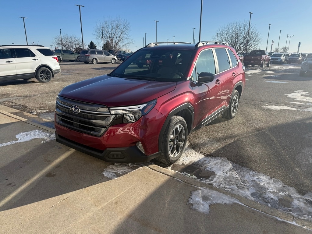 2025 Subaru Forester Premium's photo