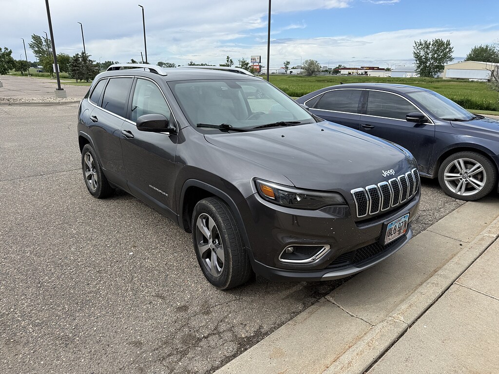 Used 2019 Jeep Cherokee Limited Sport Utility