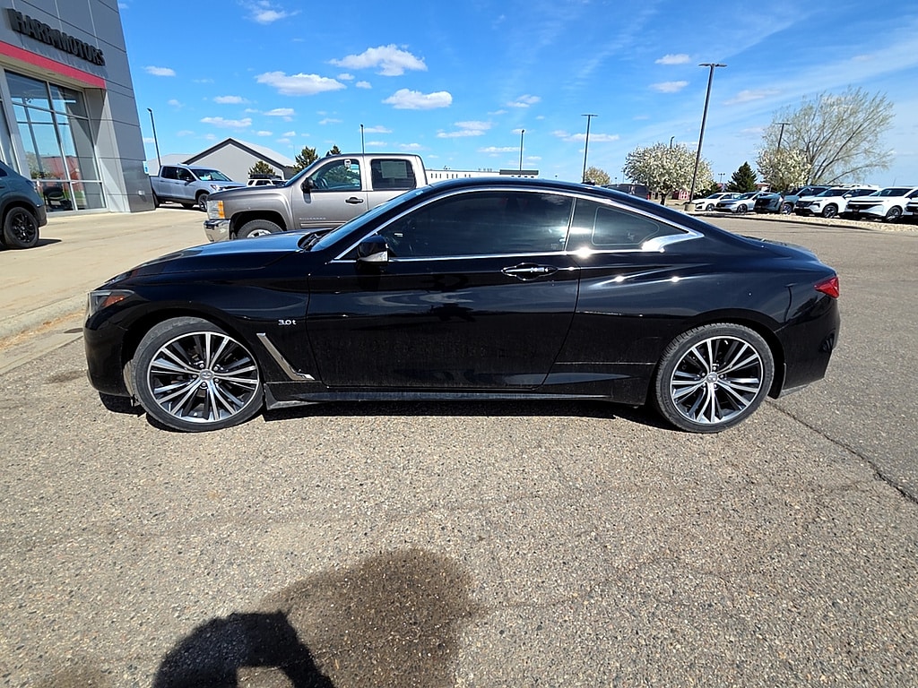 2017 INFINITI Q60 3.0t Premium AWD's photo