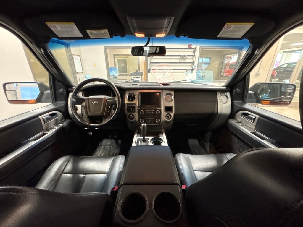 2017 Ford Expedition XLT - Photo 24