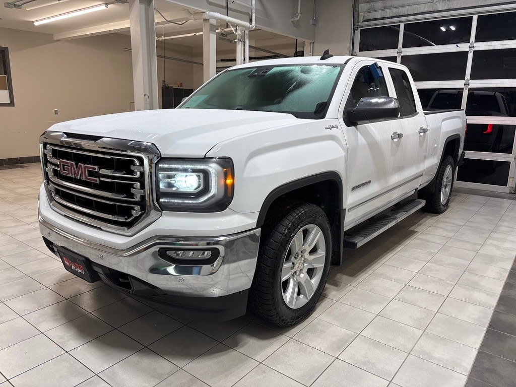 2016 GMC Sierra 1500 SLT's photo
