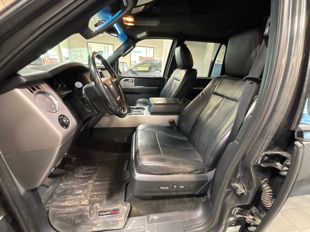 2017 Ford Expedition XLT - Photo 18