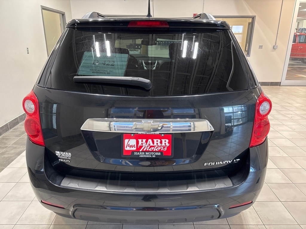 2011 Chevrolet Equinox LT photo 4