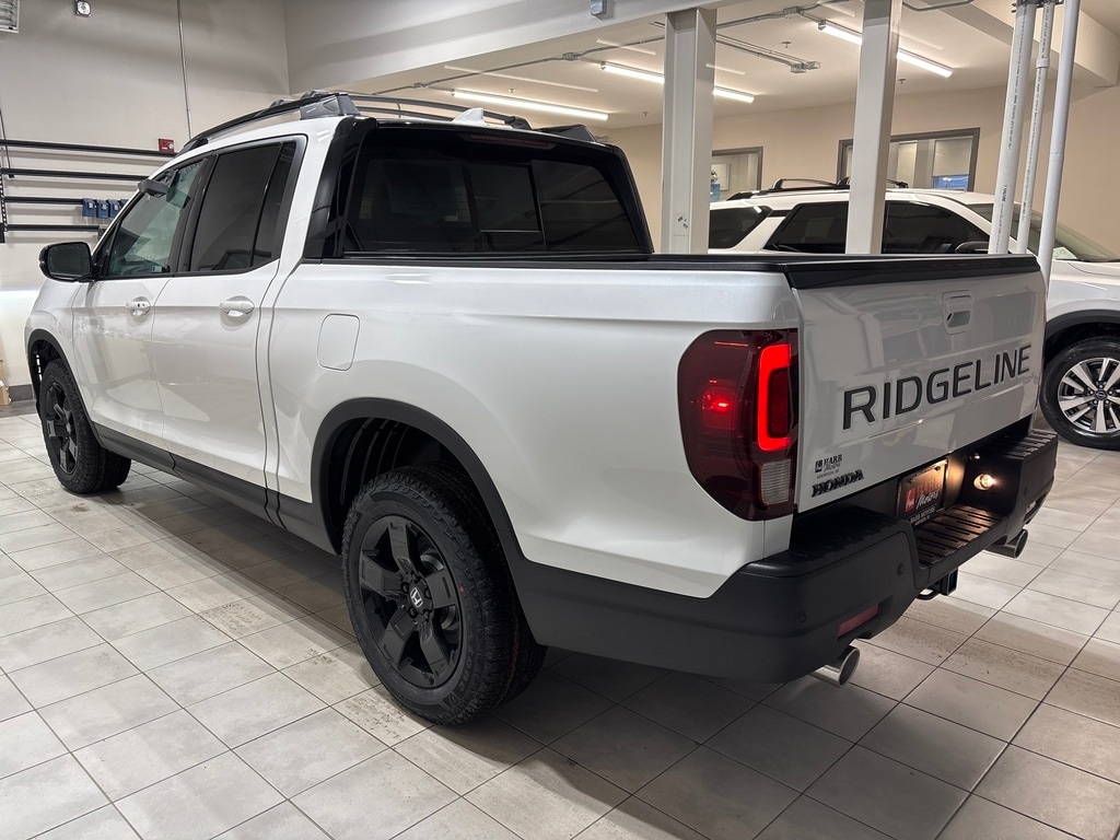 New 2026 Honda Ridgeline Black Edition Truck Crew Cab