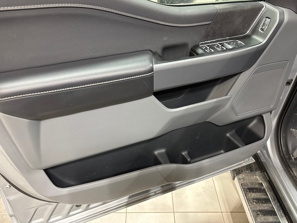 2025 Ford F-150 XLT - Photo 8