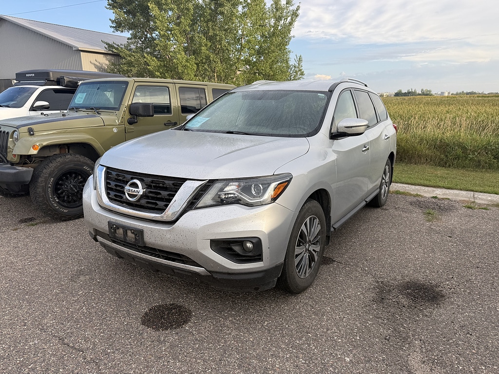 Certified 2019 Nissan Pathfinder SV Sport Utility