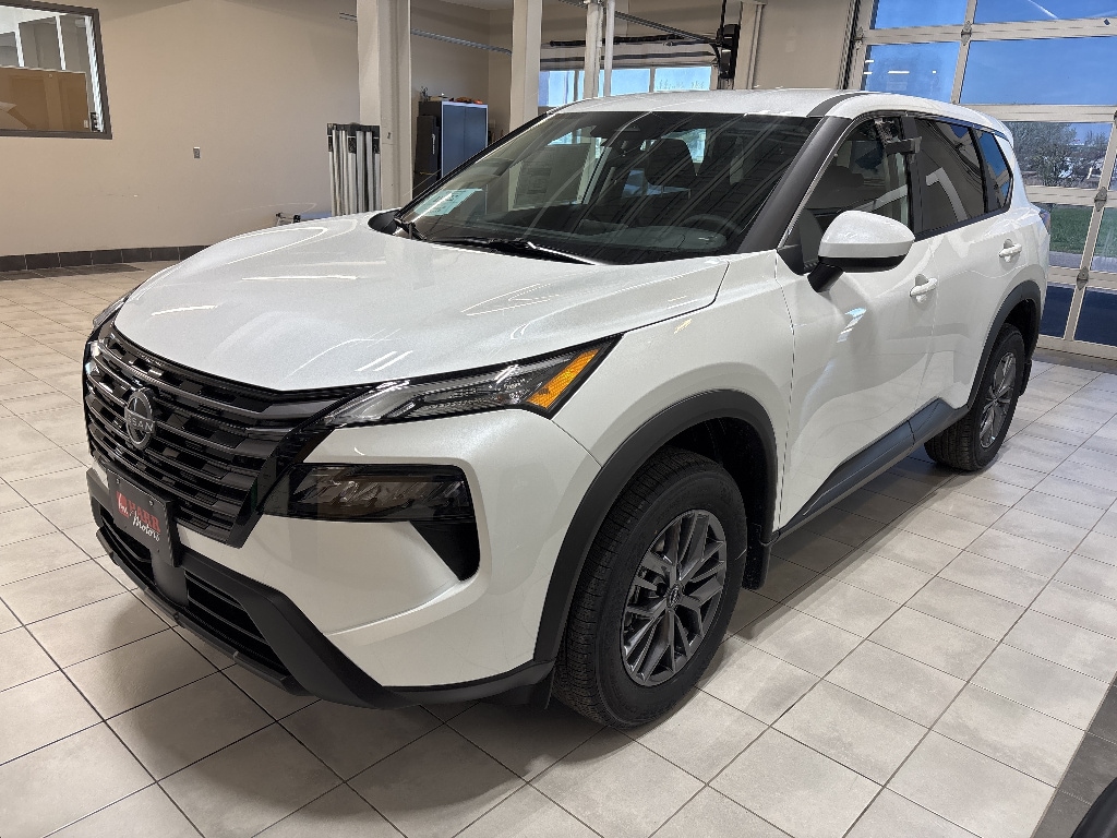 2026 Nissan Rogue SV AWD's photo