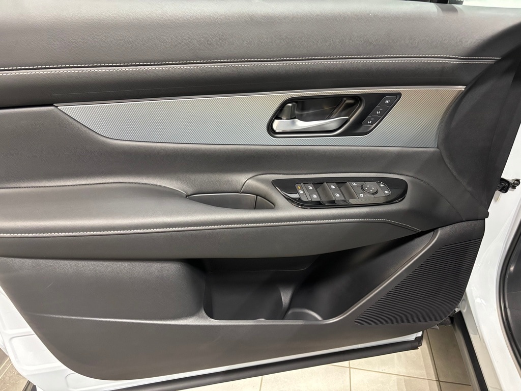 2026 Nissan Murano SL - Photo 8