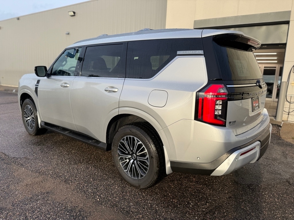2026 Nissan Armada SL - Photo 2