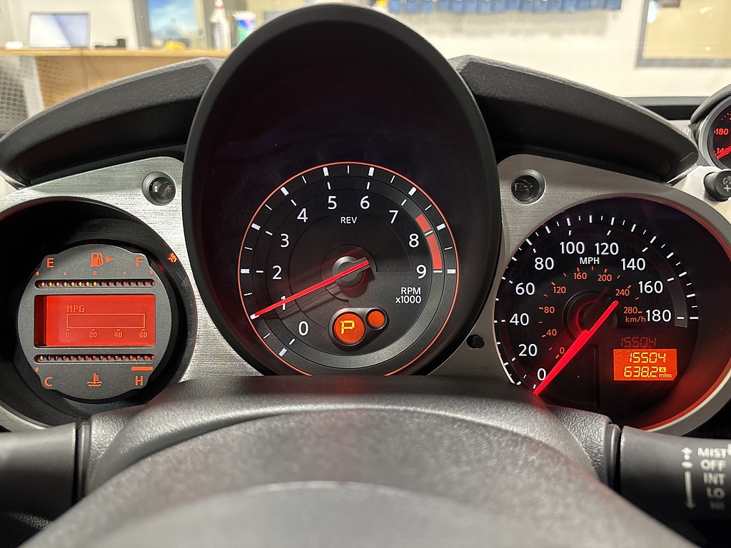 2018 Nissan 370Z Roadster Touring - Photo 9