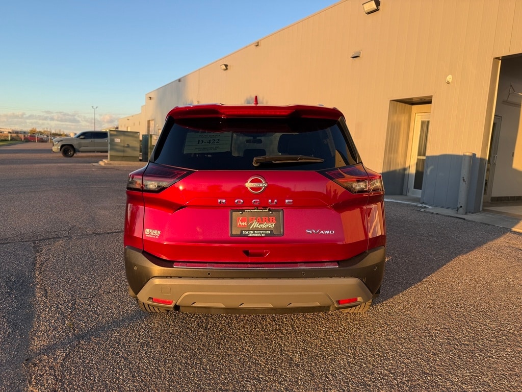 2022 Nissan Rogue SV photo 3