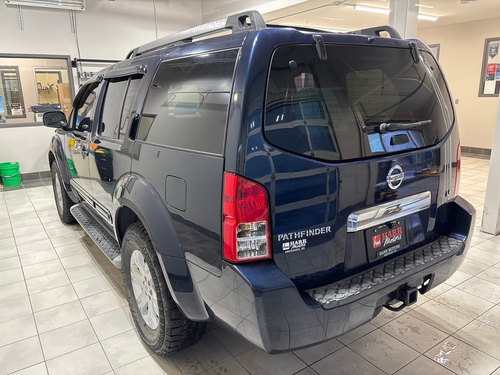 Used 2006 Nissan Pathfinder LE with VIN 5N1AR18W56C632505 for sale in Aberdeen, SD