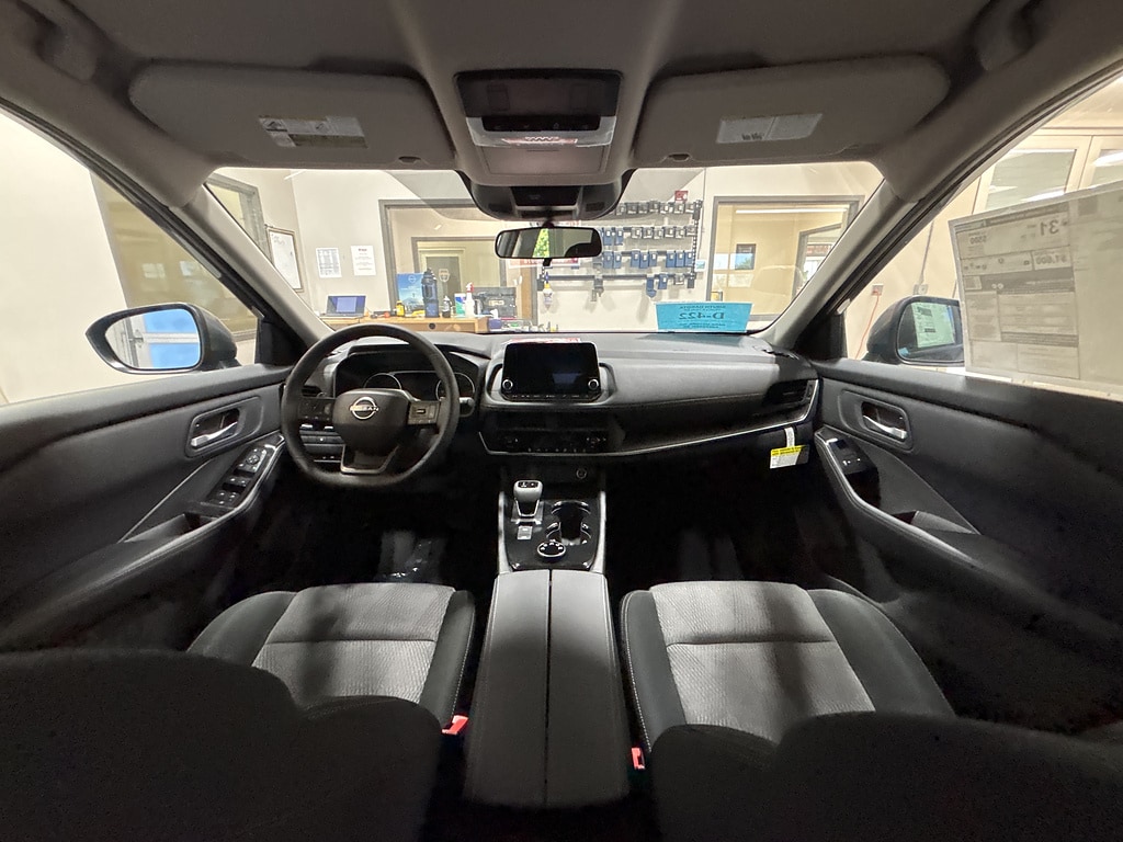 2026 Nissan Rogue SV - Photo 24