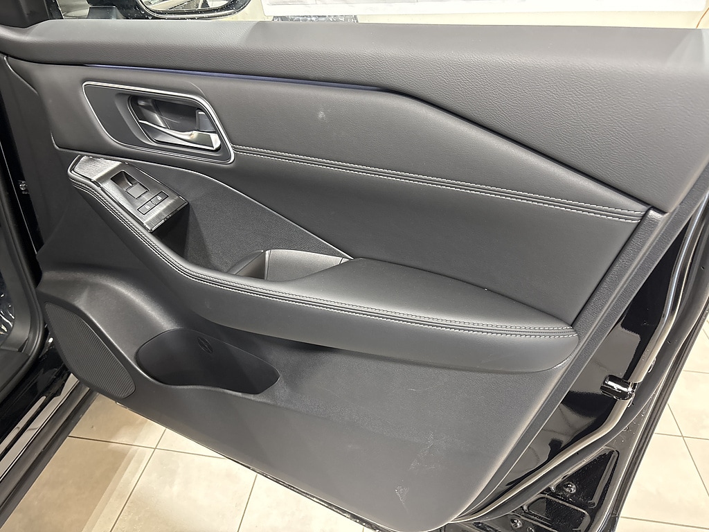2026 Nissan Rogue Platinum - Photo 19