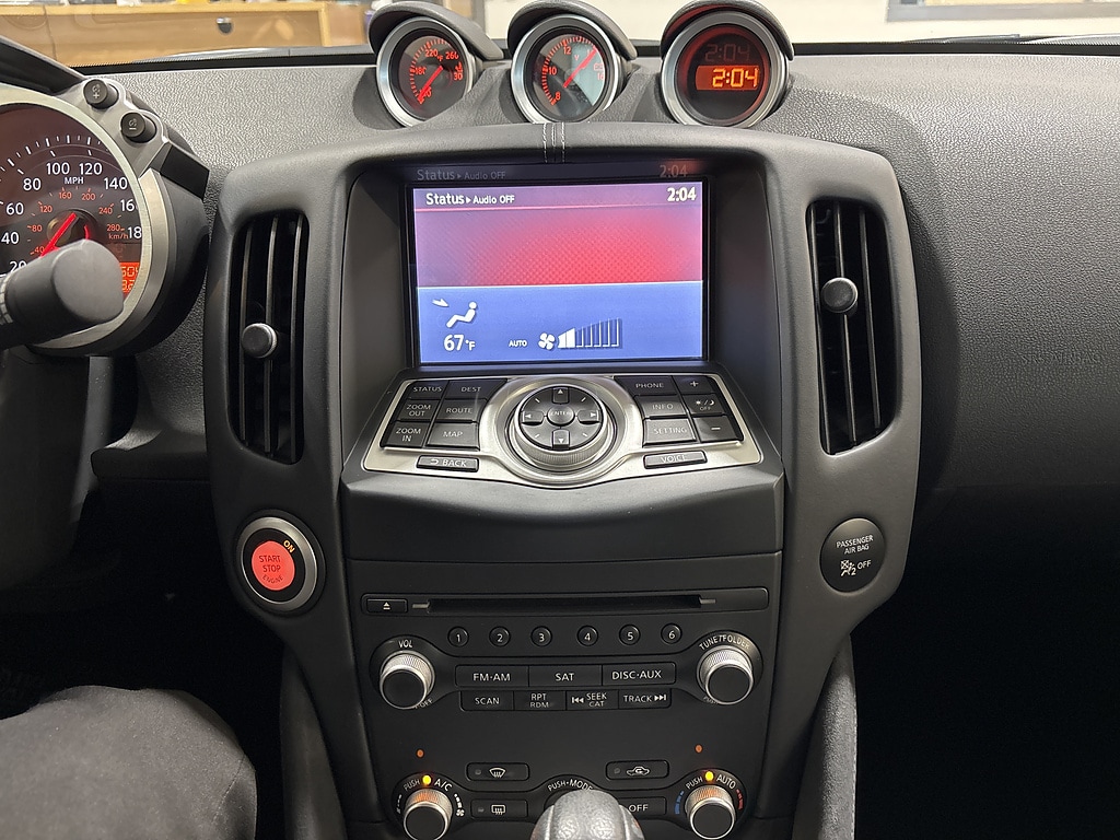 2018 Nissan 370Z Roadster Touring - Photo 10