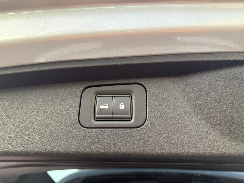 2026 Nissan Armada SL - Photo 32
