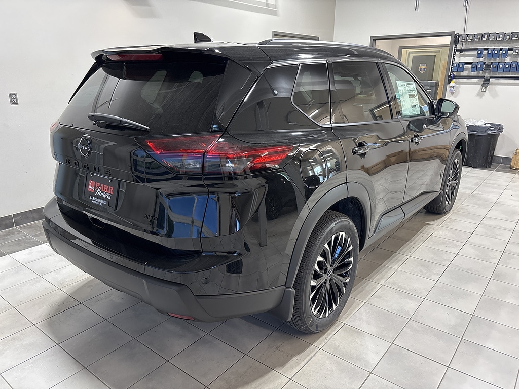 New 2026 Nissan Rogue Dark Armor? Crossover