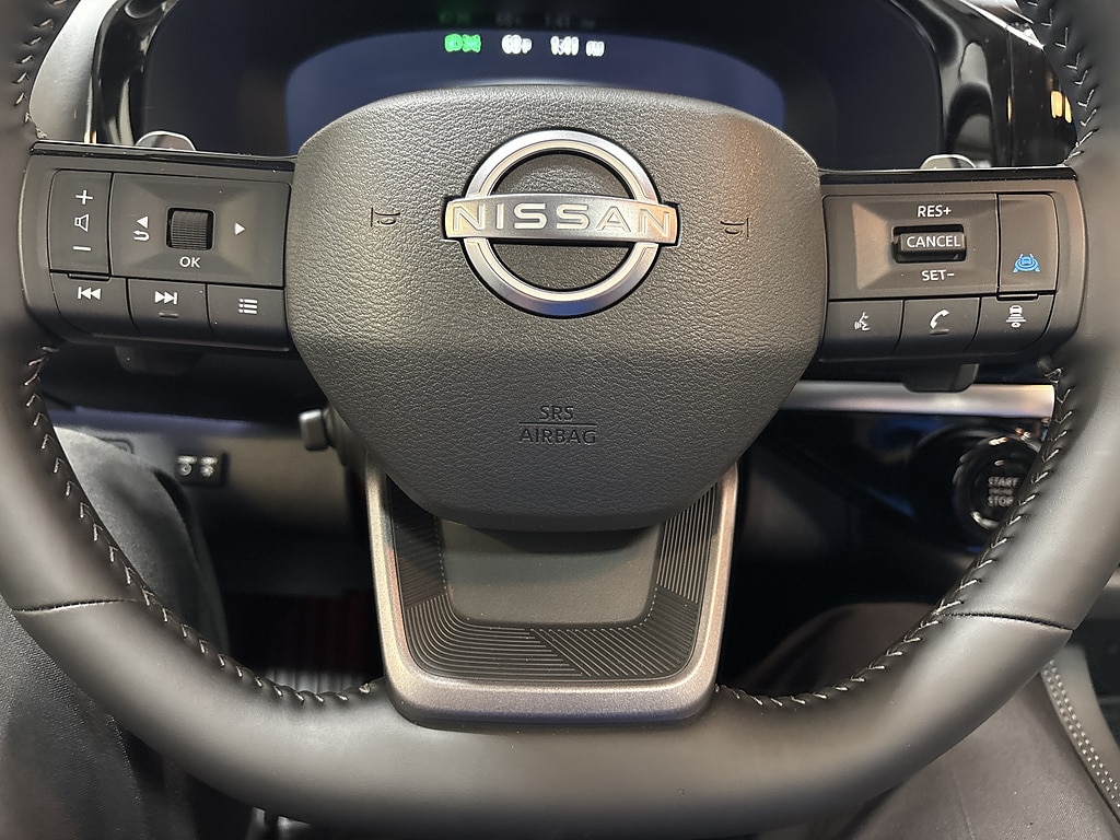 2026 Nissan Pathfinder Platinum - Photo 16