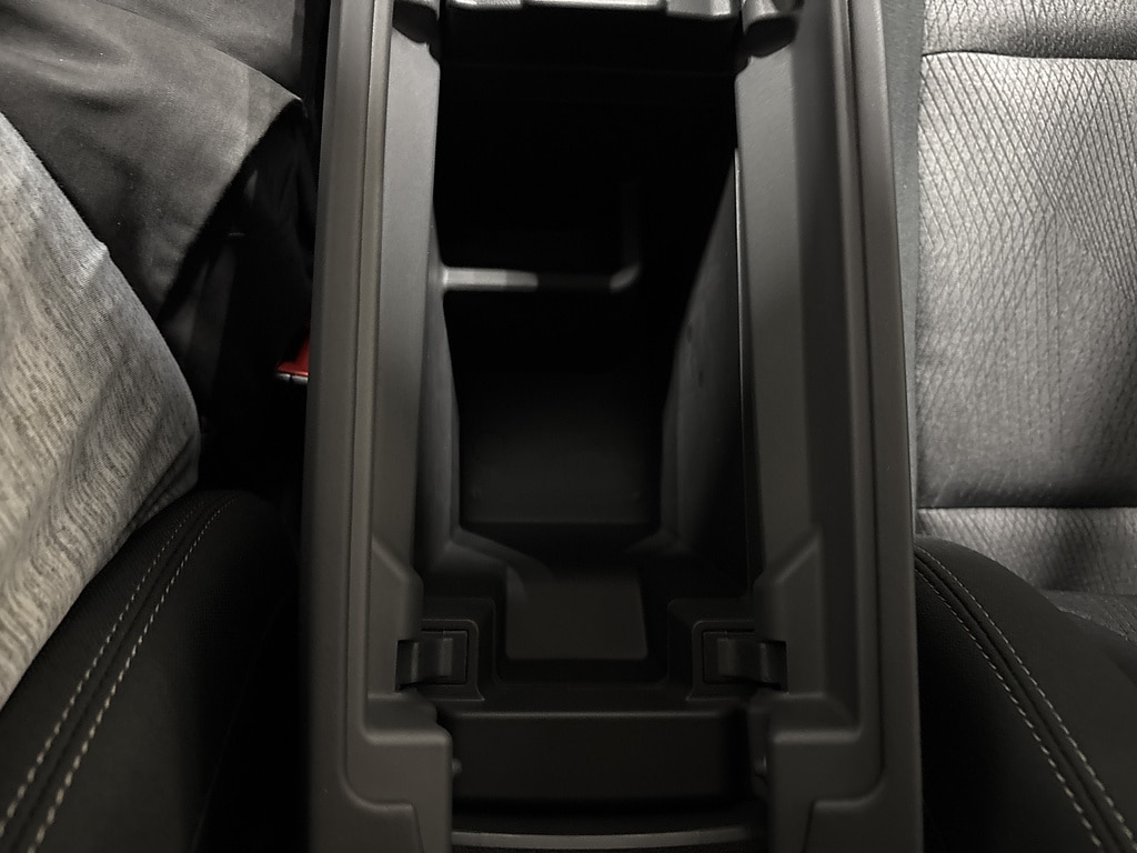 2026 Nissan Rogue SV - Photo 14