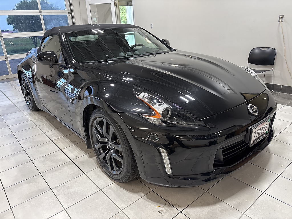 2018 Nissan 370Z Roadster Touring - Photo 5