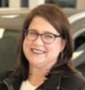 Staff member Rhonda Masters from 98a919f04db1