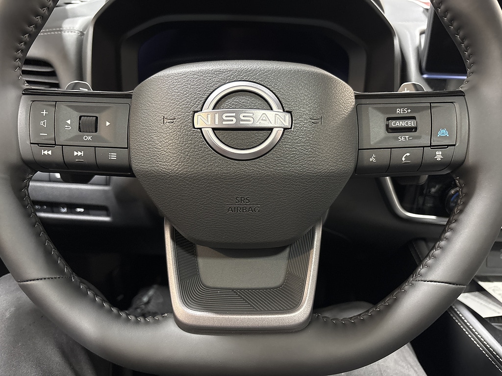 2026 Nissan Rogue Platinum - Photo 16