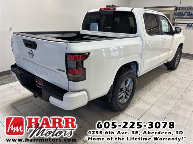 2025 Nissan Frontier SV photo 4
