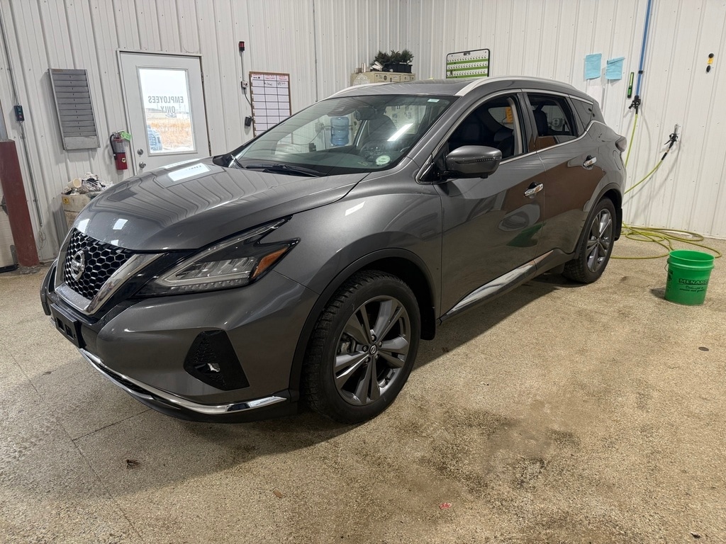 2021 Nissan Murano Platinum's photo