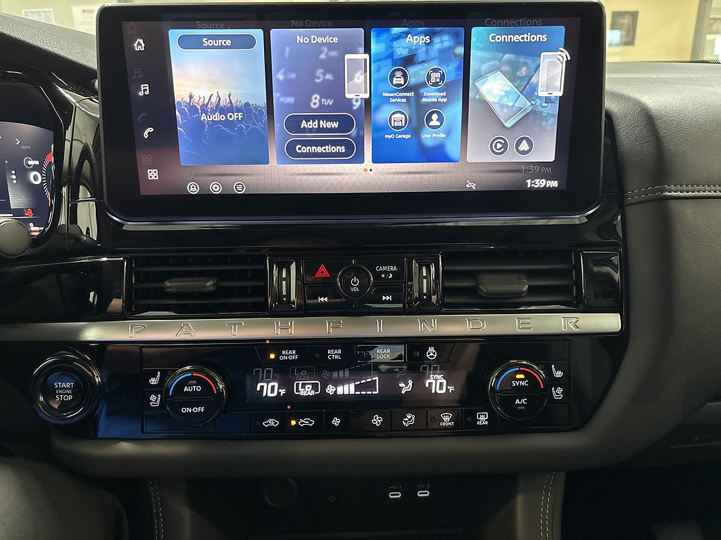 2026 Nissan Pathfinder Platinum - Photo 10