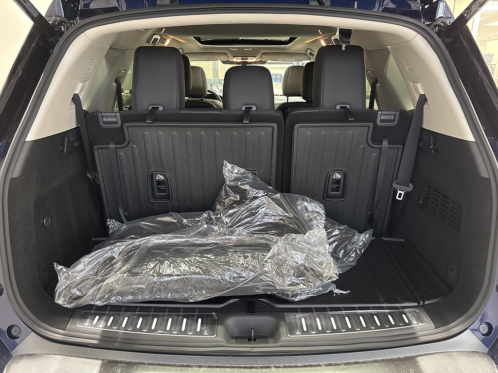 2026 Nissan Pathfinder Platinum - Photo 27