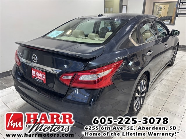 2017 Nissan Altima 2.5 SL photo 4