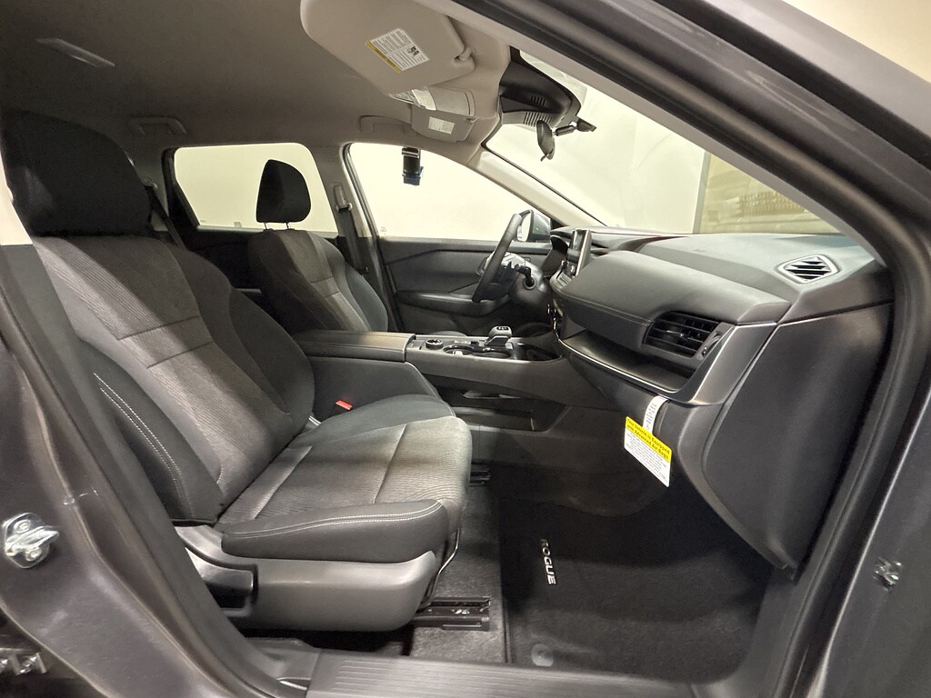 2026 Nissan Rogue SV - Photo 20