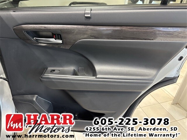 2021 Toyota Highlander Limited - Photo 21