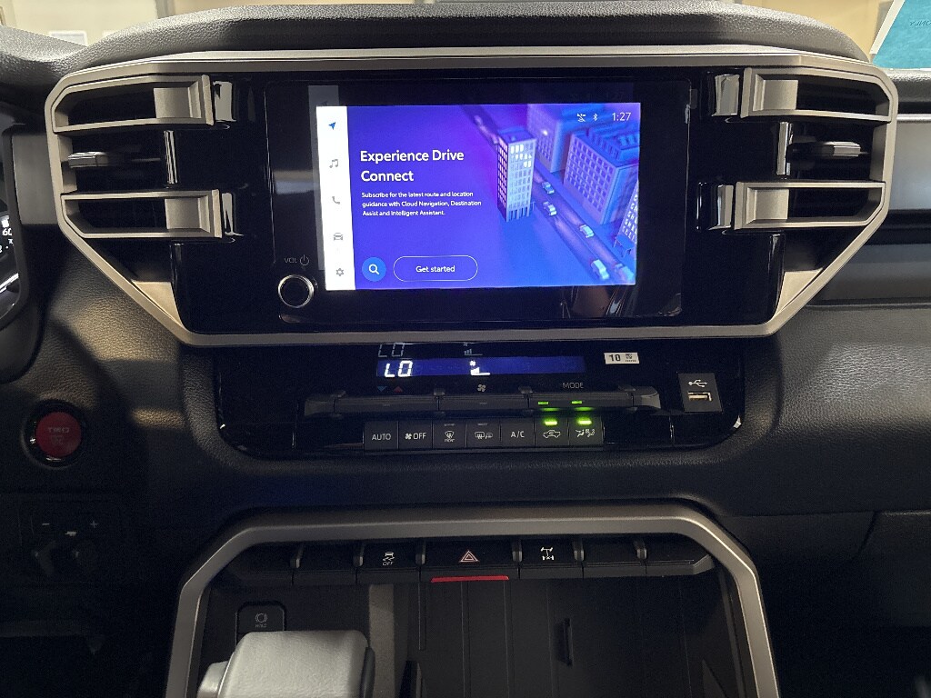 2026 Toyota Tundra SR5 - Photo 10