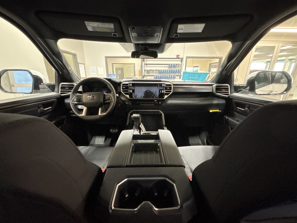 2026 Toyota Tundra SR5 - Photo 24