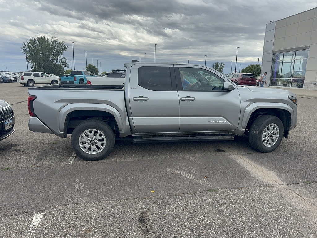Used 2024 Toyota Tacoma 4WD SR5 Truck