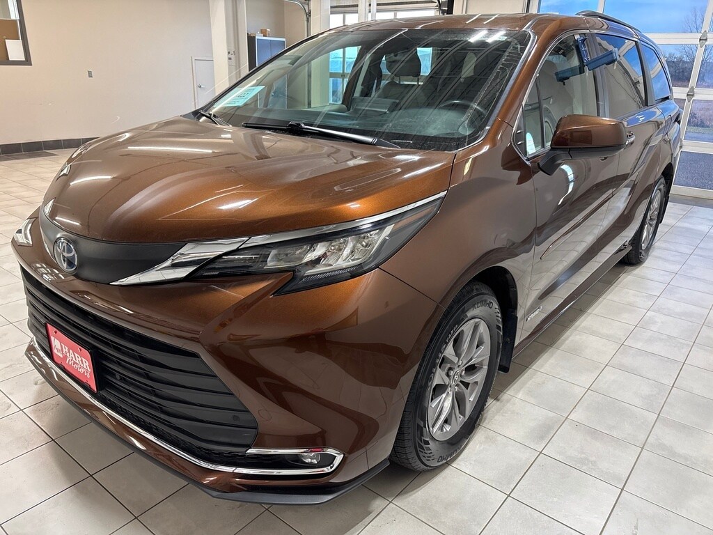 2021 Toyota Sienna 