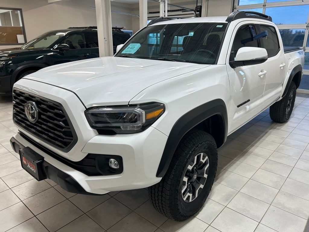 2023 Toyota Tacoma TRD Off Road's photo
