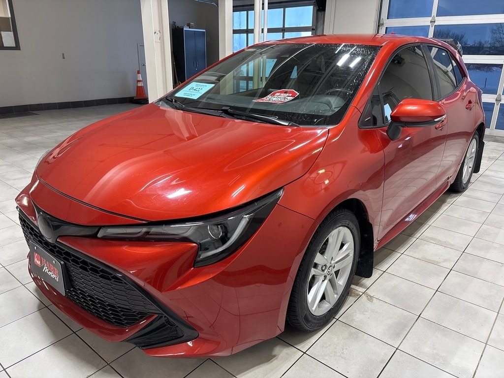 2019 Toyota Corolla Hatchback SE's photo