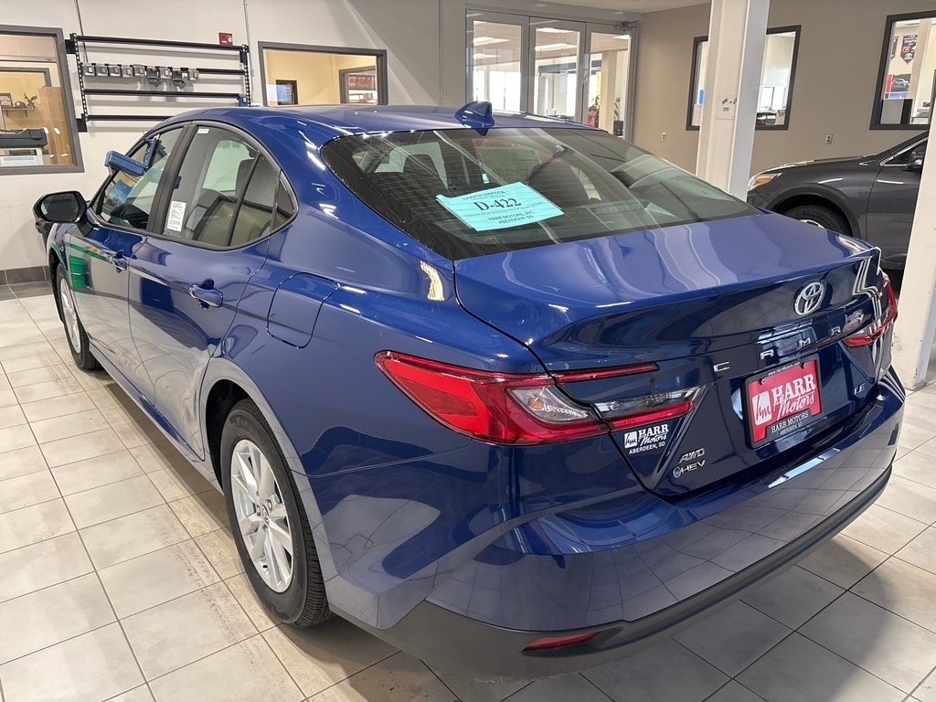 2026 Toyota Camry LE photo 2