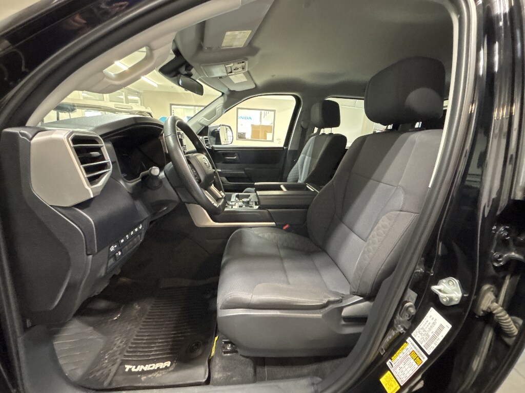 2023 Toyota Tundra SR5 - Photo 18