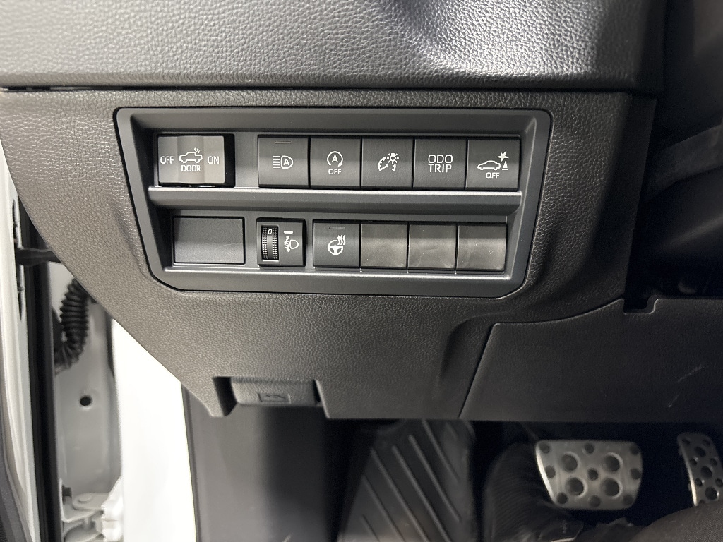2026 Toyota Tundra SR5 - Photo 17