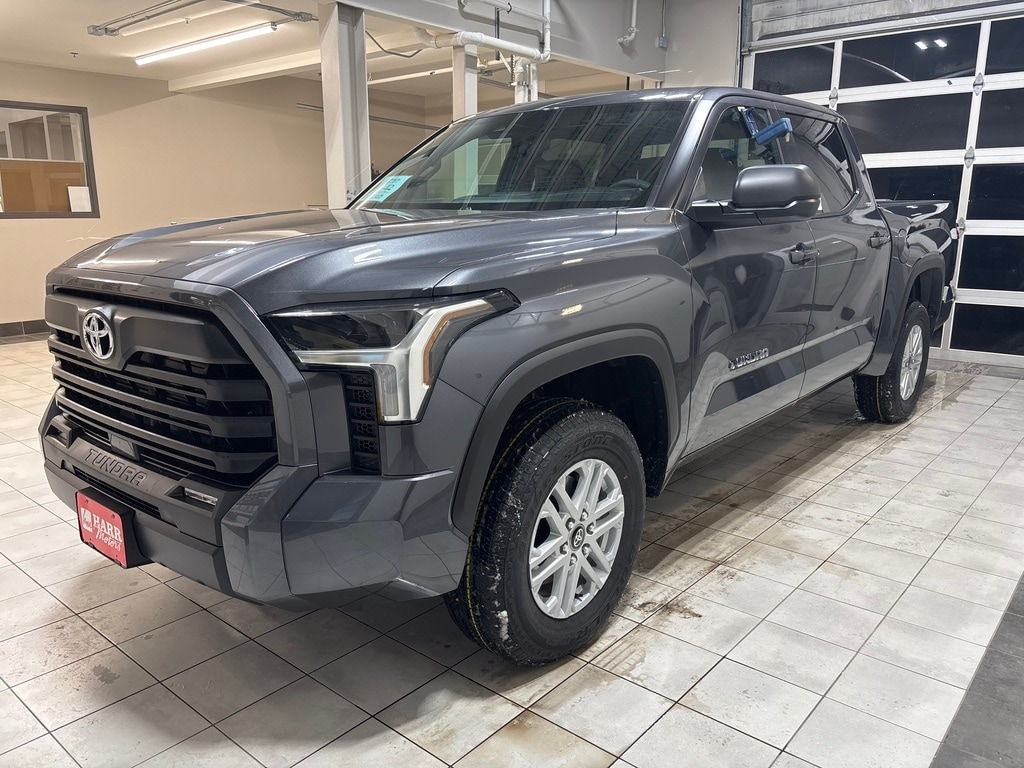 2026 Toyota Tundra SR5's photo