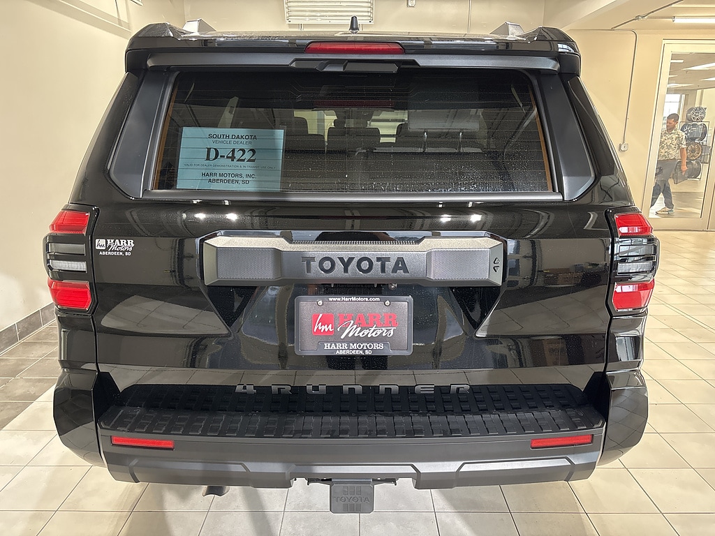 New 2026 Toyota 4Runner SR5 SUV