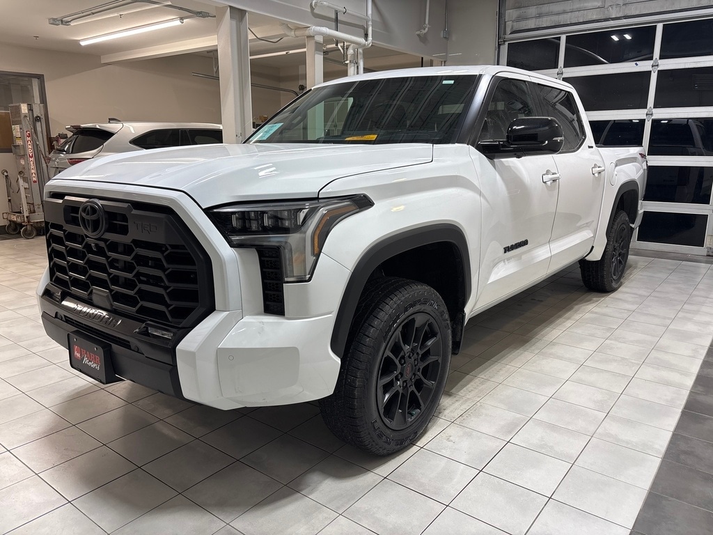 2025 Toyota Tundra Limited's photo