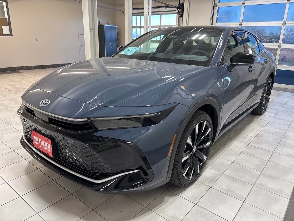 2026 Toyota Crown Sedan 